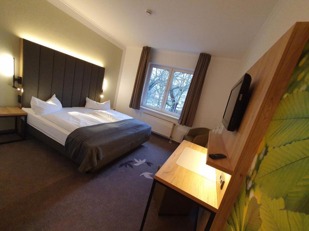 Gasthaus & Hotel Gruenhof Frankfurt  Extérieur photo